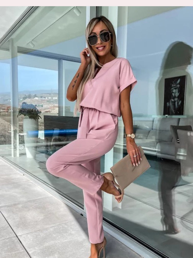 Luciana Jumpsuit | Elegante V-Hals Damesjumpsuit met Strikdetail en Luchtige Pasvorm