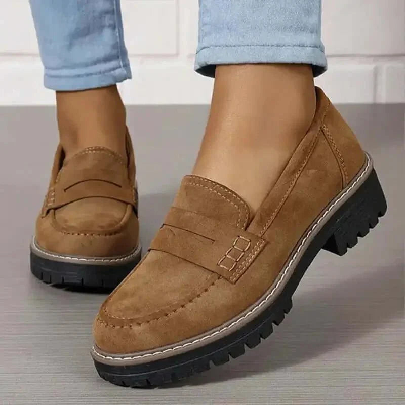 Arlena loafers dames – comfortabele instappers met dikke zool en klassieke look