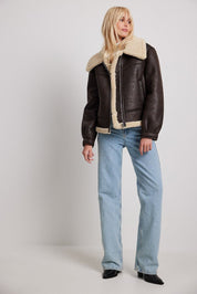 Donkerbruin Giada aviator jack dames – stoer pilotenjack met crèmekraag