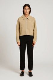Dames Korte Jas Ritssluiting Minimalistisch Strak - Beige / Donkerbruin - Maelen