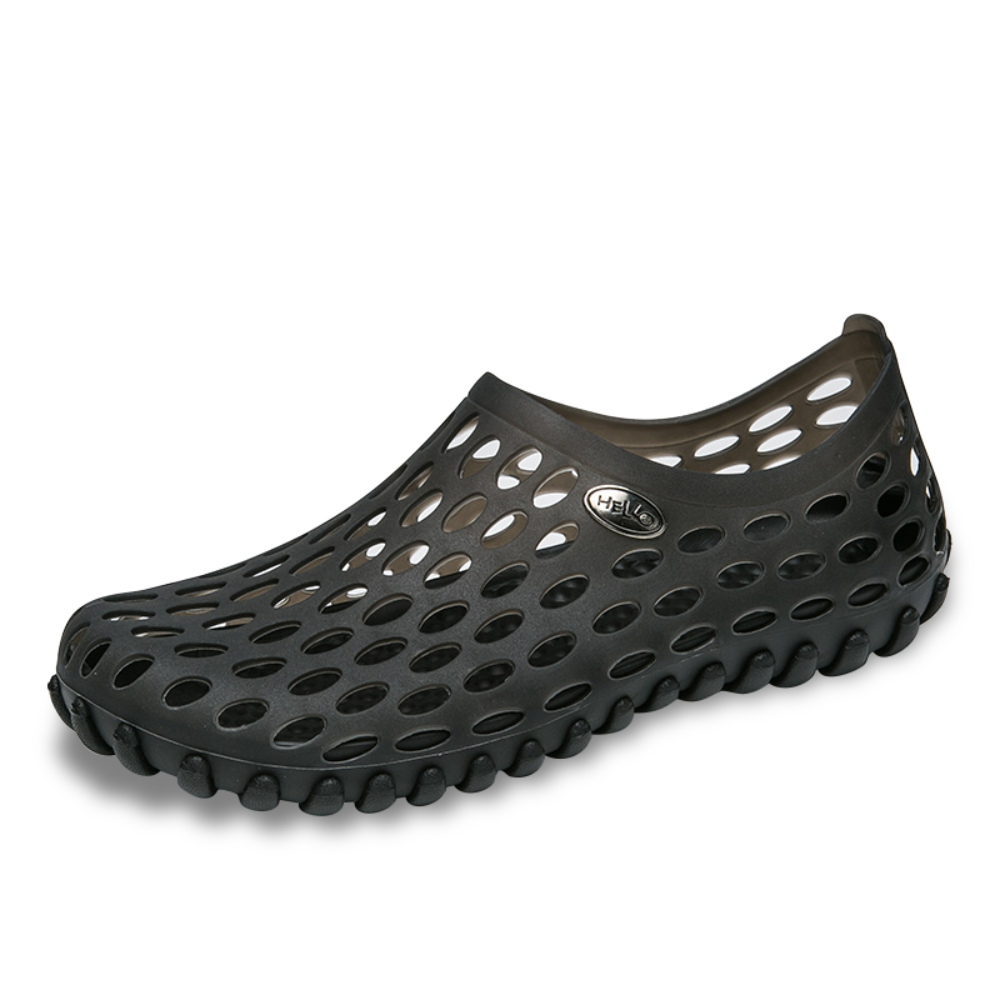 water_sandals_black.png