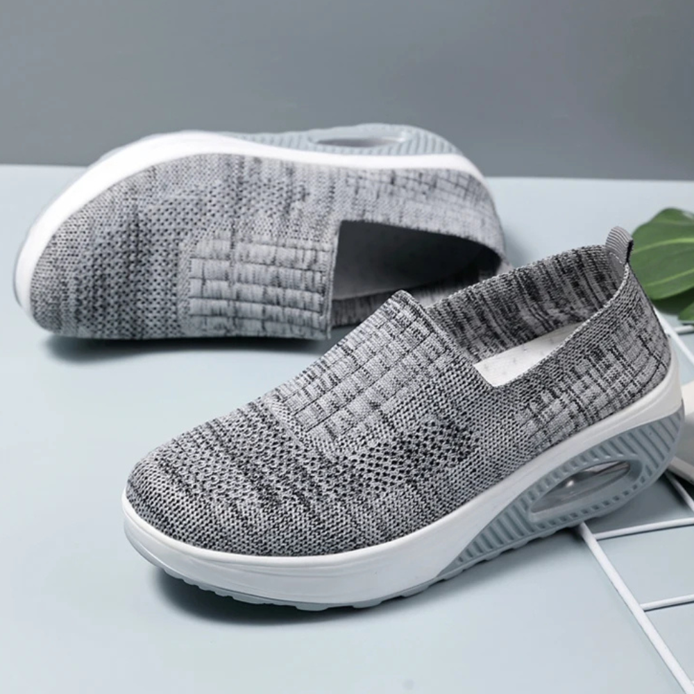Aurelia Orthopedische Schoenen | Ademend Mesh Slip-On met Sleehak en Voetondersteuning