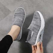 Aurelia Orthopedische Schoenen | Ademend Mesh Slip-On met Sleehak en Voetondersteuning