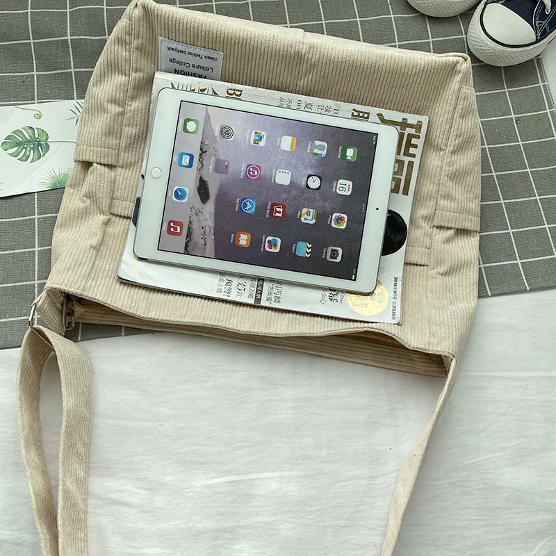 Emma Schoudertas | Corduroy Schooltas voor Dames met Laptopvak en Verstelbare Riem